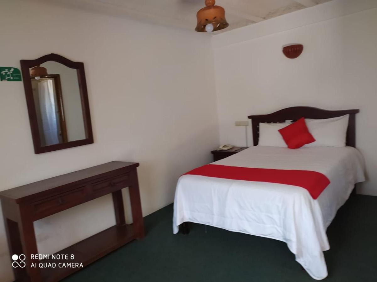 Hotel Montecarlo Ciudad Serdan Bagian luar foto